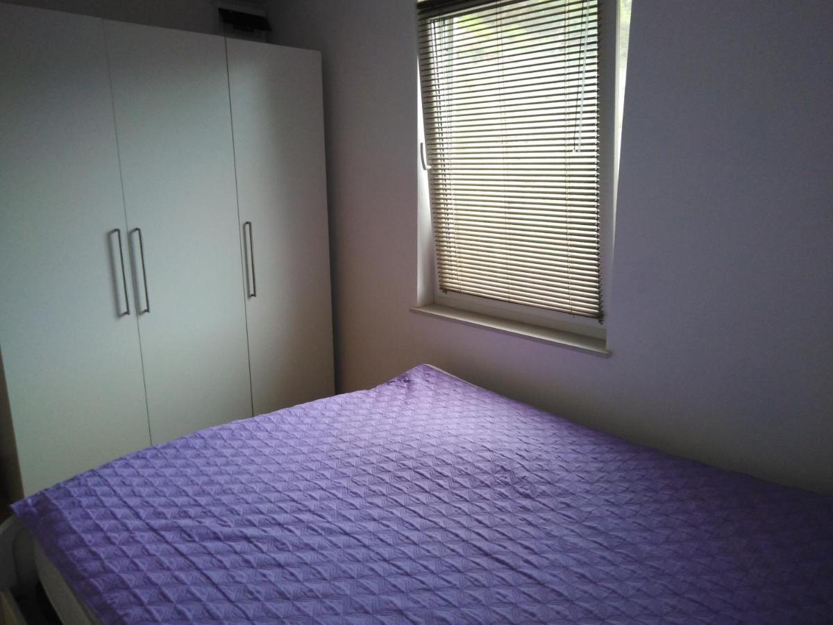 Апартаменти Apartman Ana Жуляна Екстер'єр фото